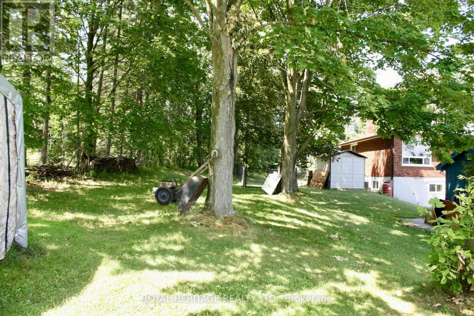 634 Brick Road, Selwyn, Ontario  K0L 1T0 - Photo 34 - X12285502