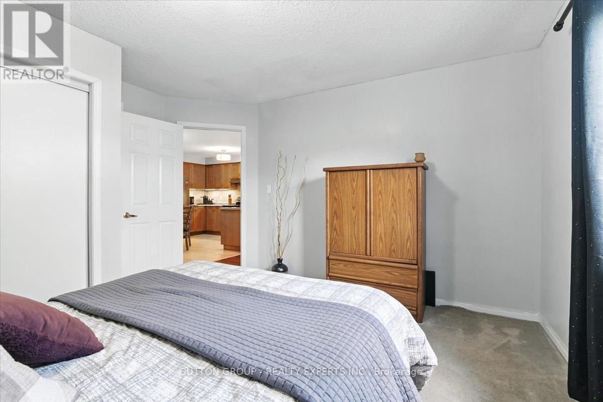524 Garbutt Terrace, Peterborough North (North), Ontario  K9H 7S8 - Photo 16 - X12285631