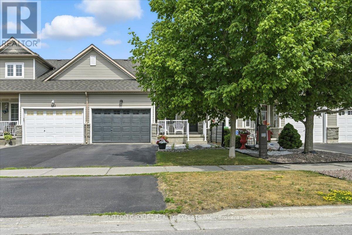 524 Garbutt Terrace, Peterborough North (North), Ontario  K9H 7S8 - Photo 3 - X12285631
