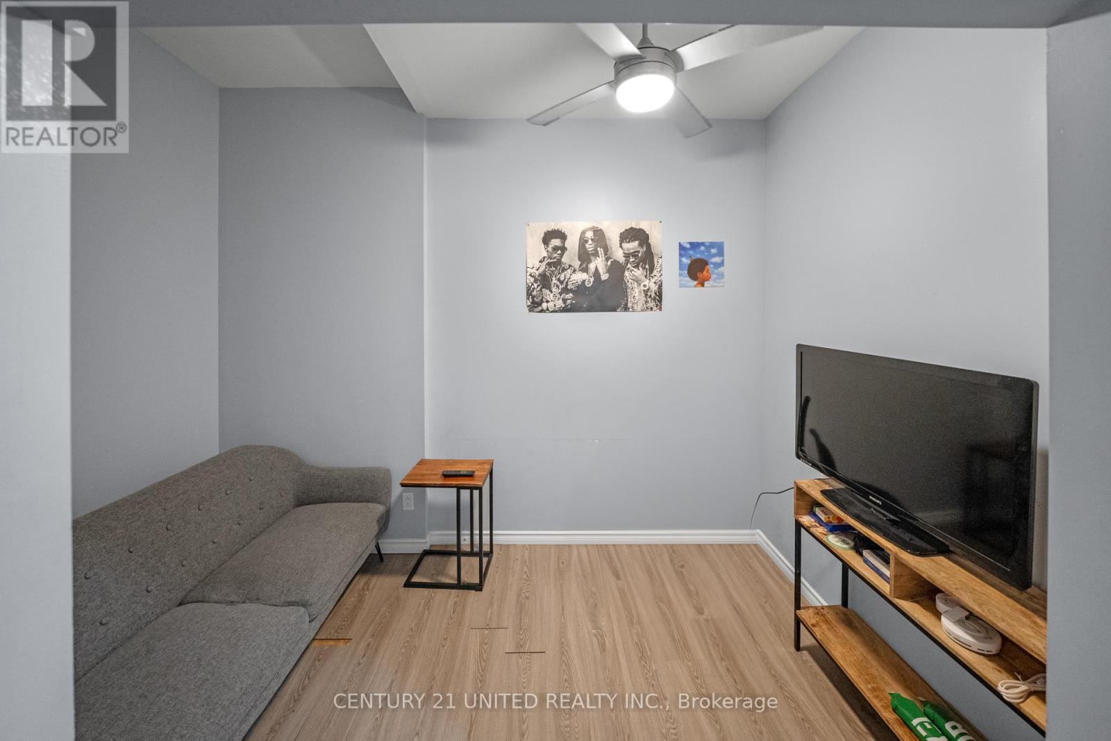 283 George Street N, Peterborough Central (North), Ontario  K9J 3H3 - Photo 14 - X12285836