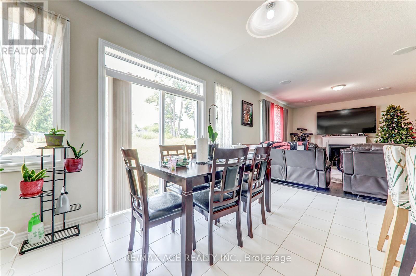 153 Highlands Boulevard, Cavan Monaghan (Millbrook Village), Ontario  L0A 1G0 - Photo 15 - X12285804