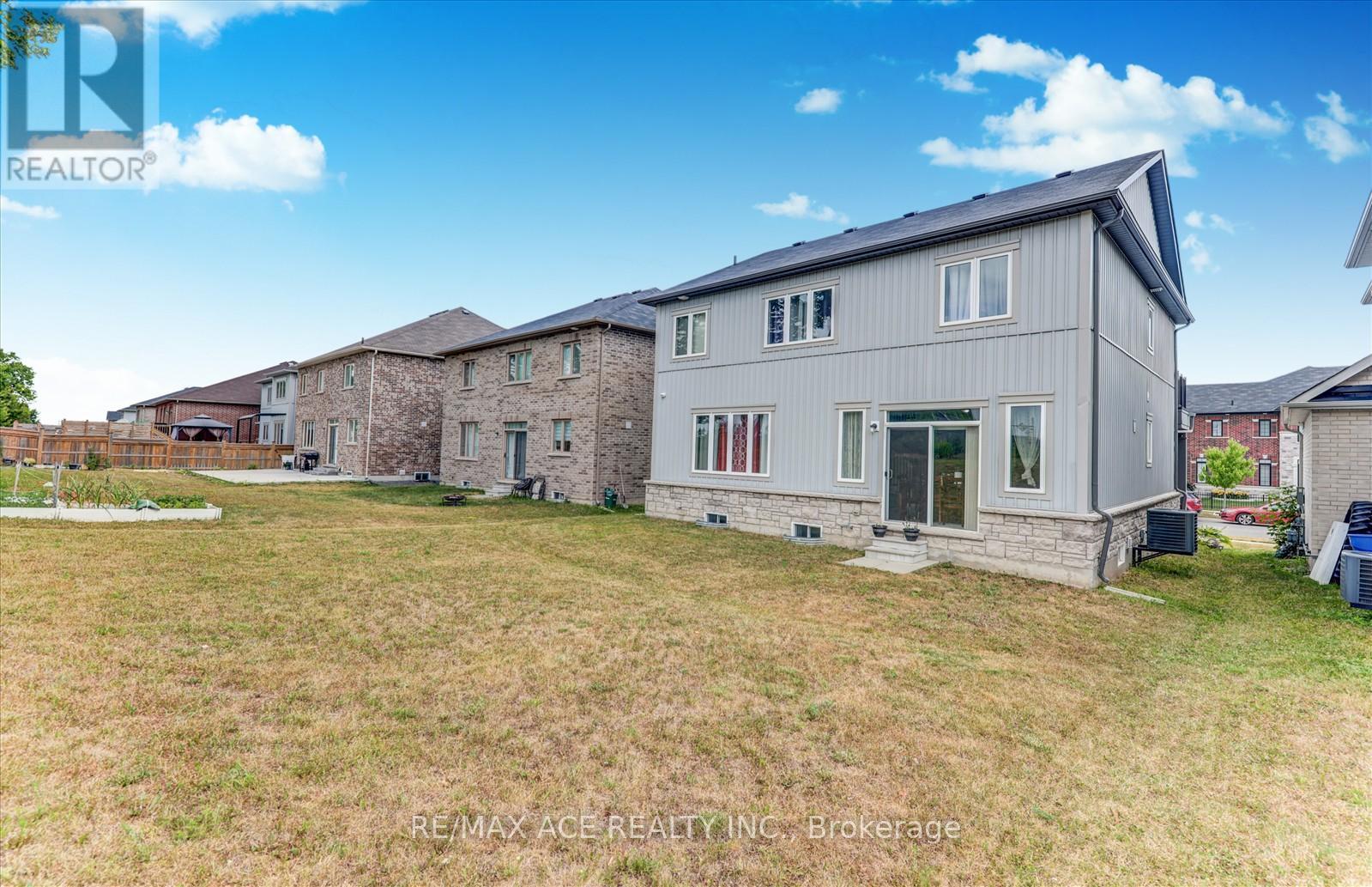 153 Highlands Boulevard, Cavan Monaghan (Millbrook Village), Ontario  L0A 1G0 - Photo 39 - X12285804