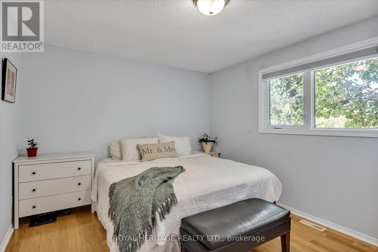 150 Sanderling Crescent, Kawartha Lakes (Lindsay), Ontario  K9V 5L4 - Photo 22 - X12286136