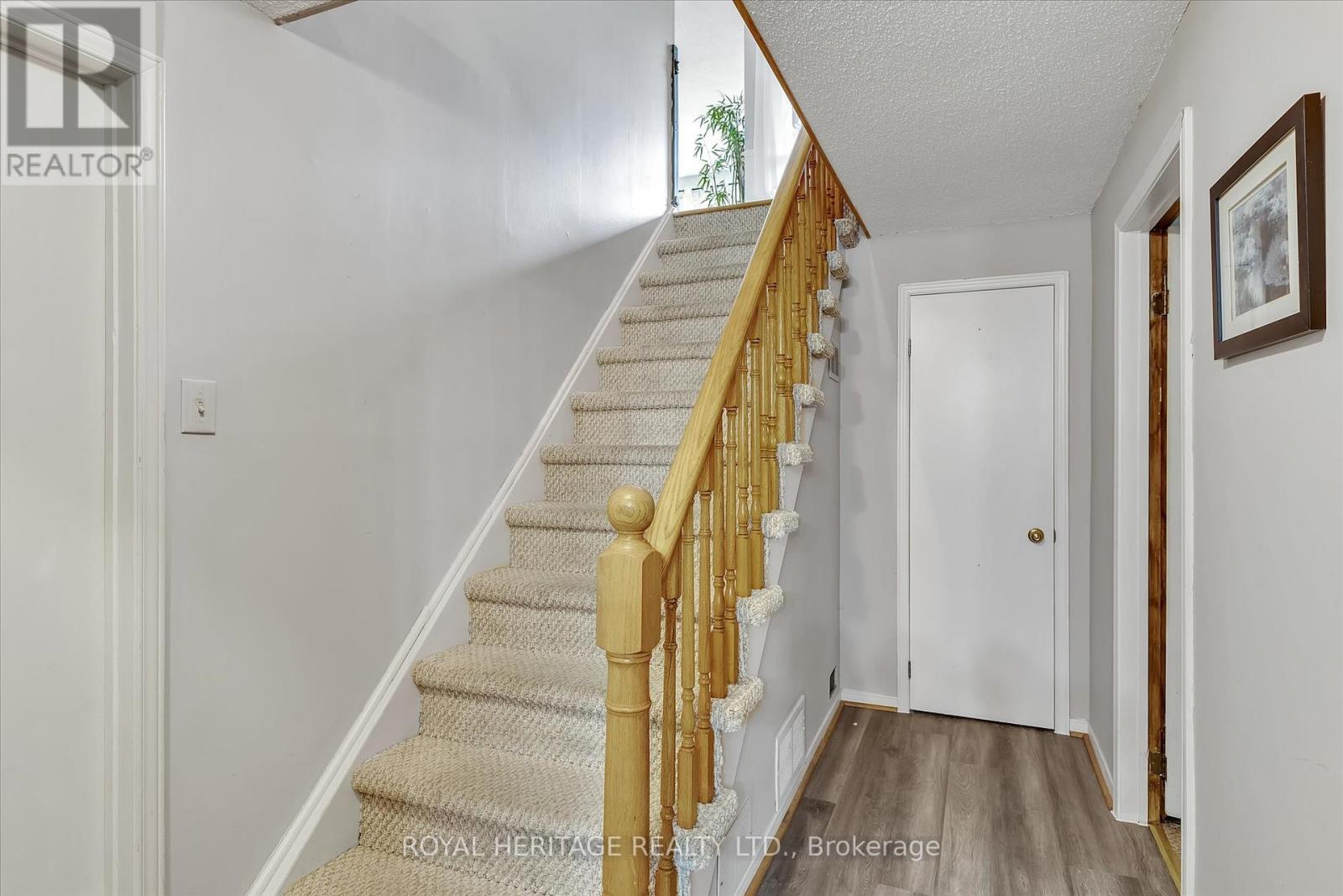 150 Sanderling Crescent, Kawartha Lakes (Lindsay), Ontario  K9V 5L4 - Photo 29 - X12286136