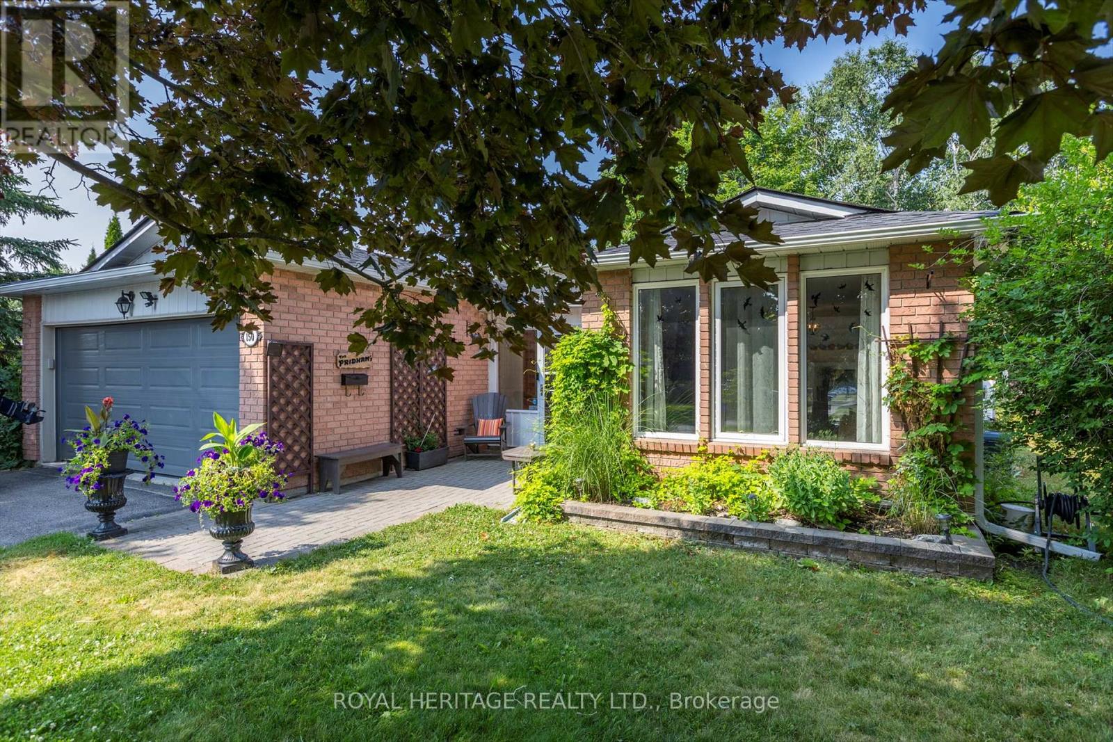 150 Sanderling Crescent, Kawartha Lakes (Lindsay), Ontario  K9V 5L4 - Photo 3 - X12286136