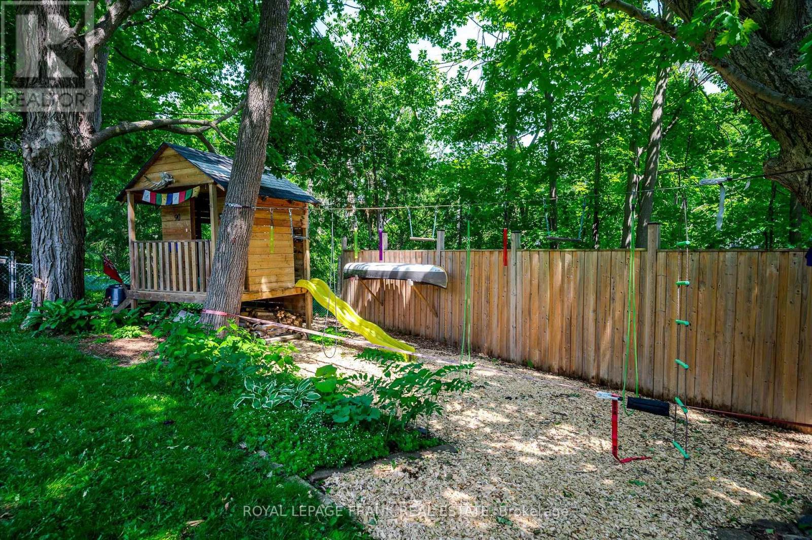 1296 Cartier Boulevard, Peterborough (Northcrest), Ontario  K9H 6S1 - Photo 46 - X12286254