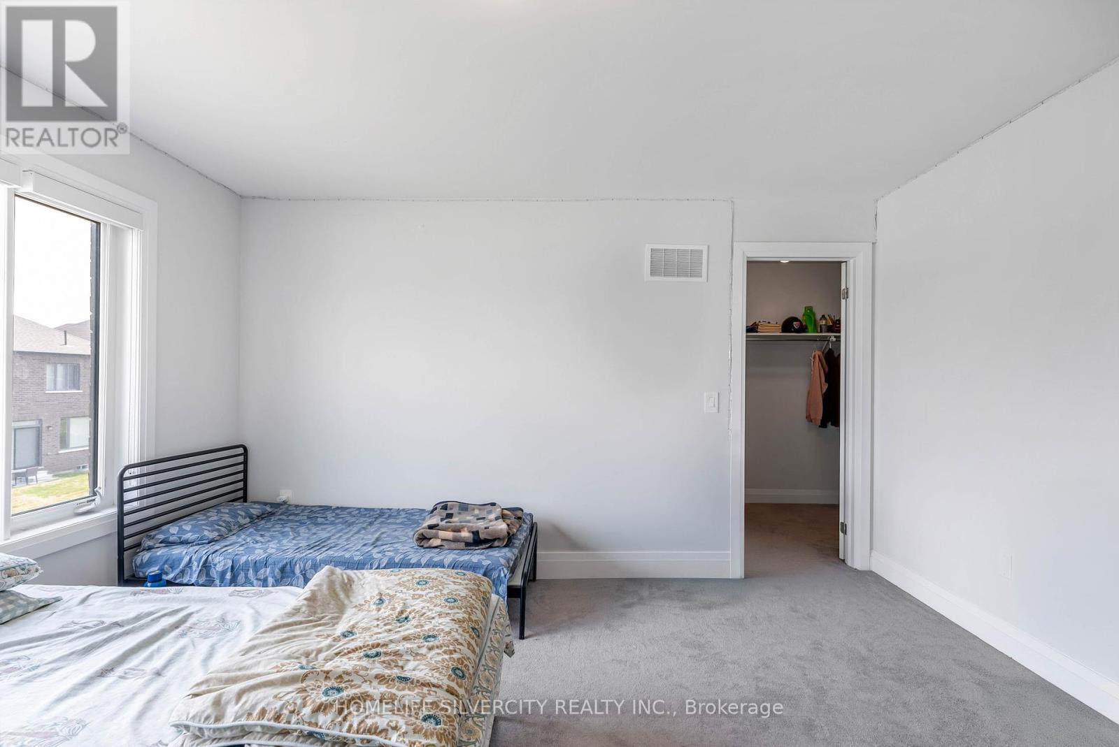34 Mckay Avenue, Kawartha Lakes (Lindsay), Ontario  K9V 0R2 - Photo 28 - X12286067