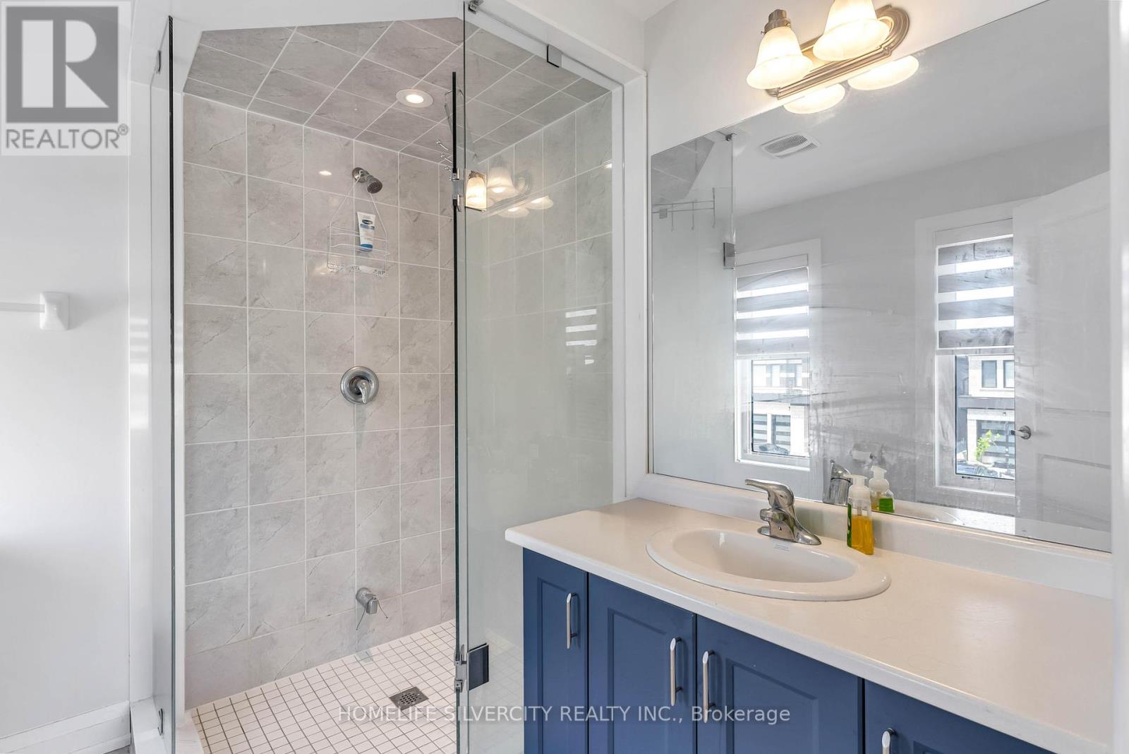 34 Mckay Avenue, Kawartha Lakes (Lindsay), Ontario  K9V 0R2 - Photo 41 - X12286067