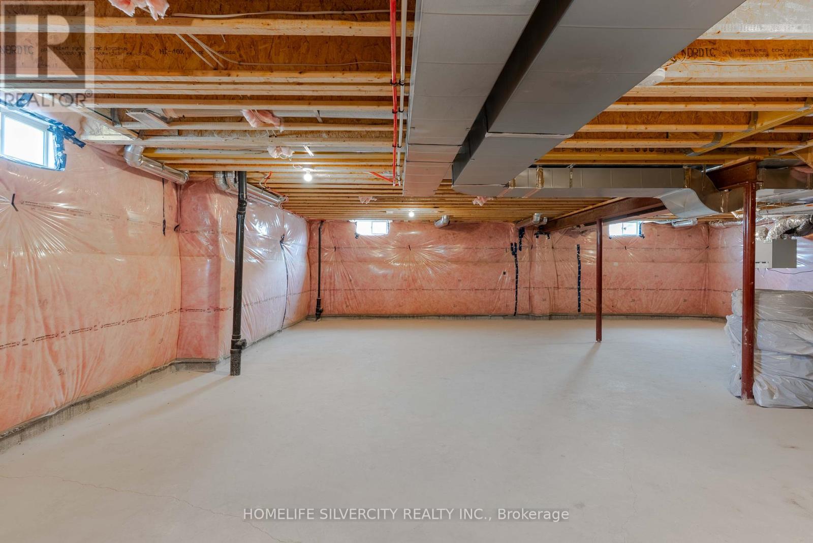 34 Mckay Avenue, Kawartha Lakes (Lindsay), Ontario  K9V 0R2 - Photo 45 - X12286067