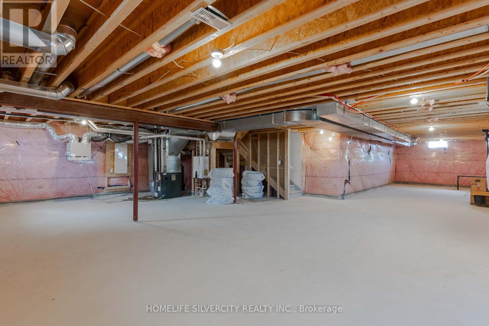 34 Mckay Avenue, Kawartha Lakes (Lindsay), Ontario  K9V 0R2 - Photo 46 - X12286067