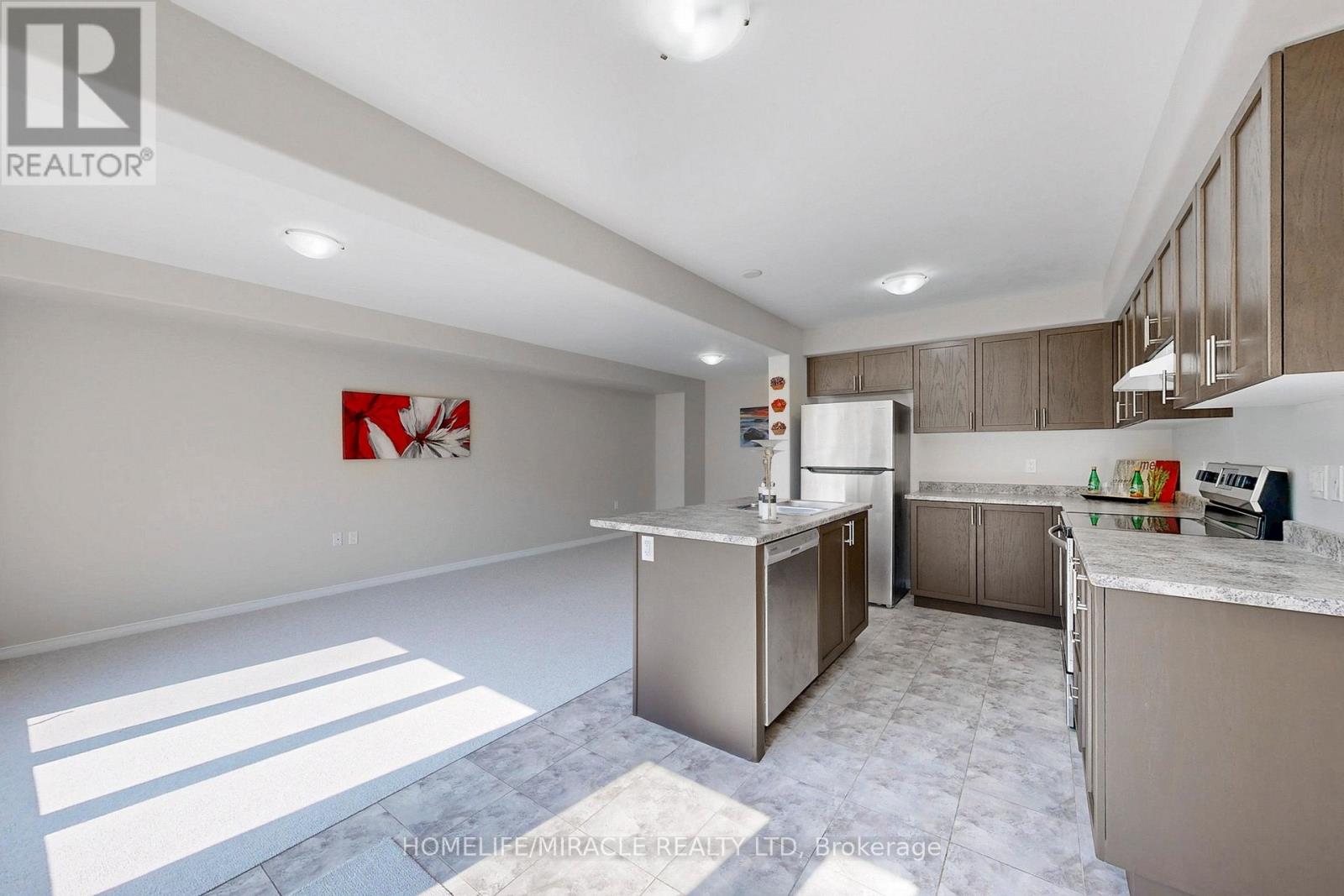 1611 Hetherington Drive, Peterborough North (University Heights), Ontario  K9L 0G6 - Photo 10 - X12286202
