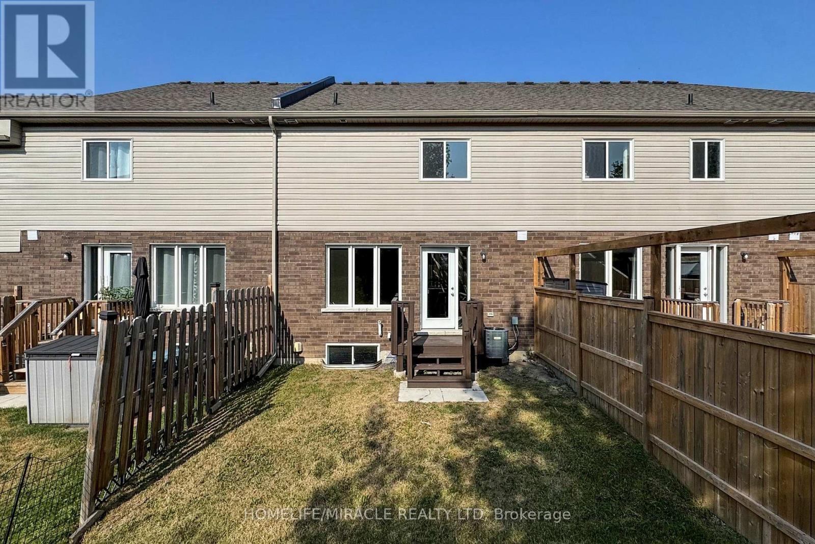 1611 Hetherington Drive, Peterborough North (University Heights), Ontario  K9L 0G6 - Photo 41 - X12286202