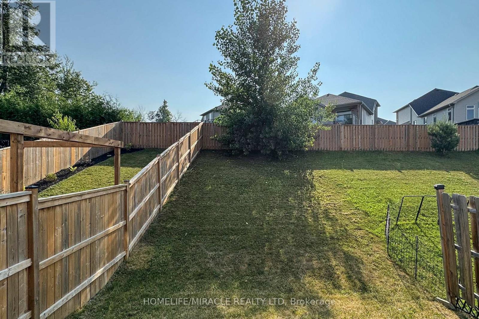 1611 Hetherington Drive, Peterborough North (University Heights), Ontario  K9L 0G6 - Photo 42 - X12286202