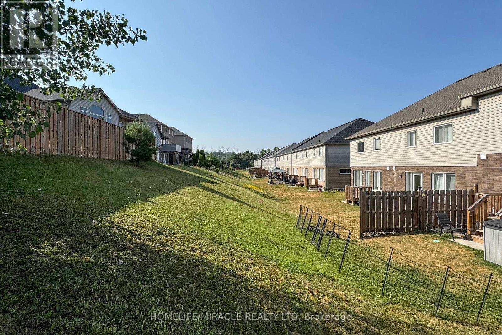1611 Hetherington Drive, Peterborough North (University Heights), Ontario  K9L 0G6 - Photo 43 - X12286202