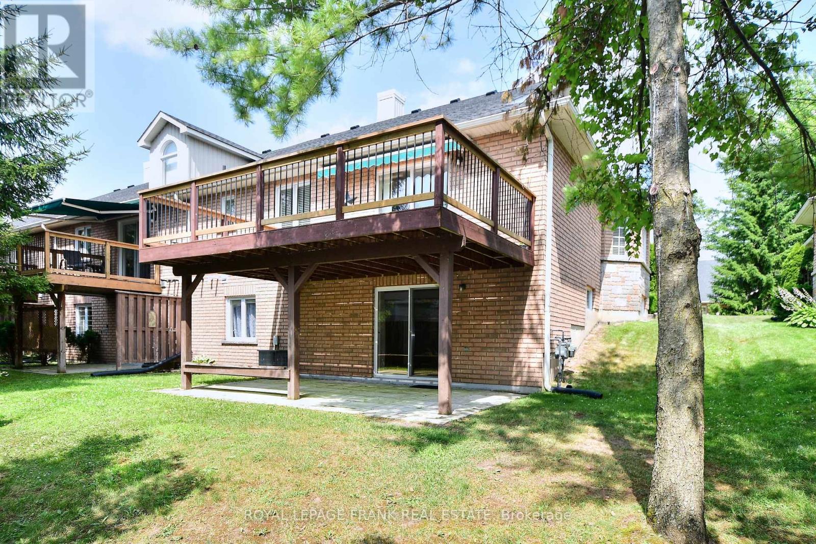 7 Village Crescent, Peterborough West (South), Ontario  K9J 8S7 - Photo 33 - X12286345