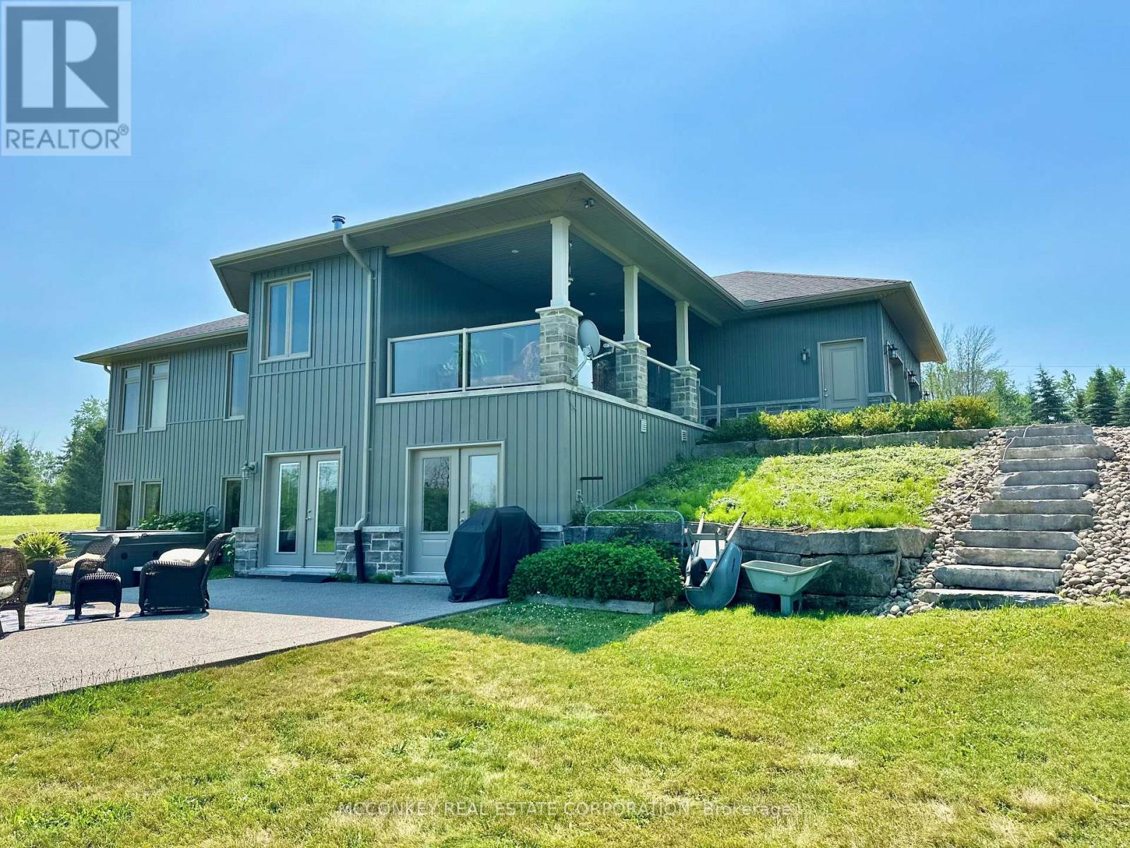 124 Almeara Drive, Otonabee-South Monaghan, Ontario  K9J 6X9 - Photo 3 - X12286364