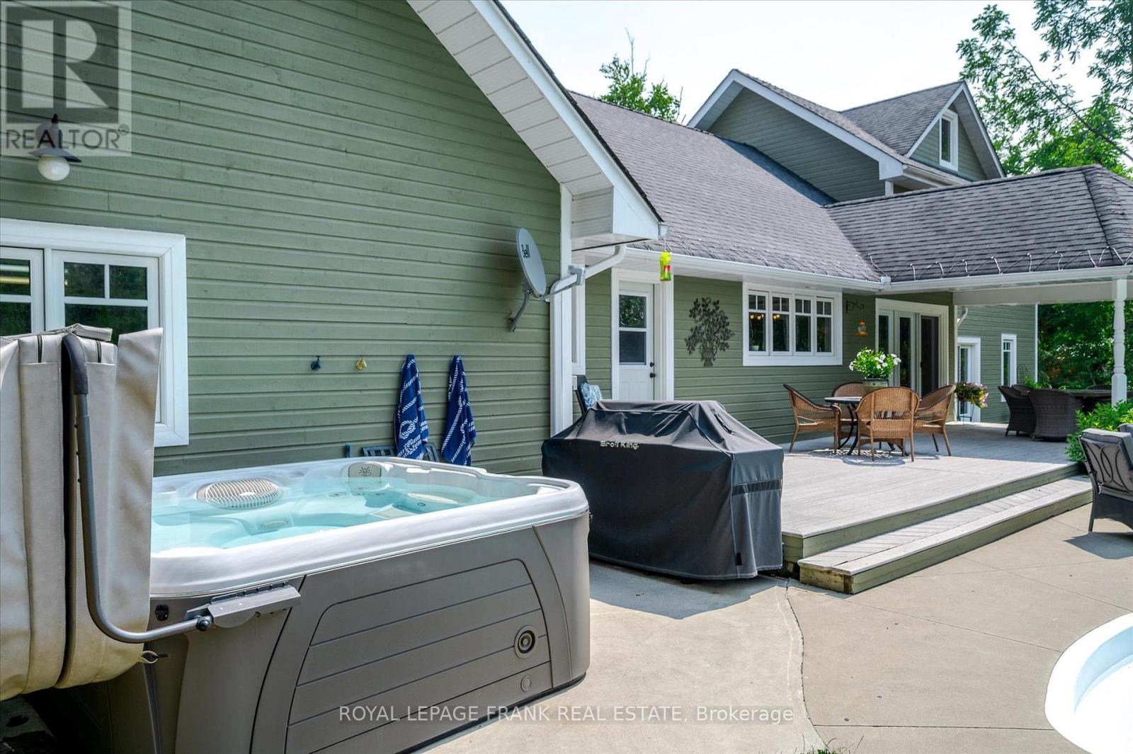 1898 Lakehurst Road, Trent Lakes, Ontario  K0L 1J0 - Photo 25 - X12286449