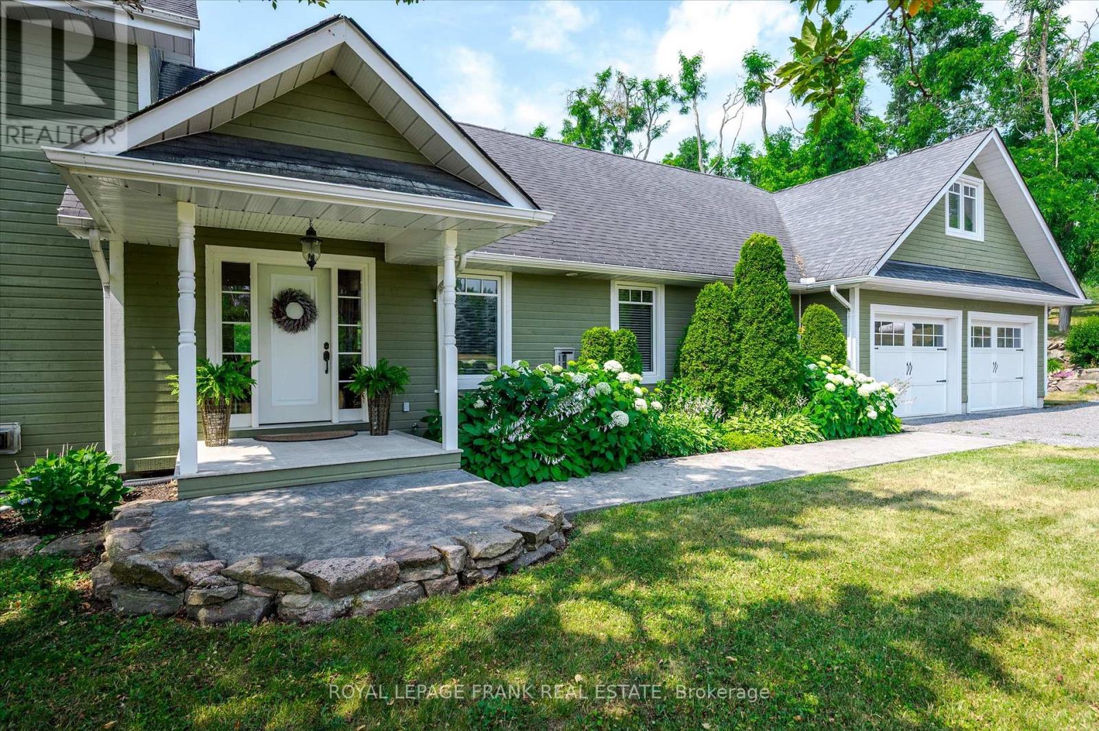 1898 Lakehurst Road, Trent Lakes, Ontario  K0L 1J0 - Photo 5 - X12286449