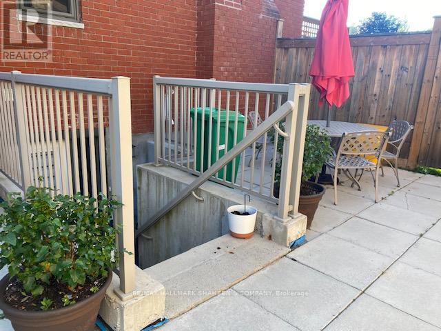 2138a Lorraine Drive, Peterborough North (University Heights), Ontario  K9L 1X4 - Photo 14 - X12286502