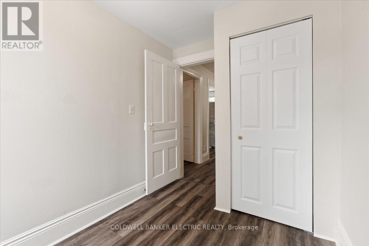 544 Chamberlain Street, Peterborough Central (South), Ontario  K9J 4L5 - Photo 26 - X12286755