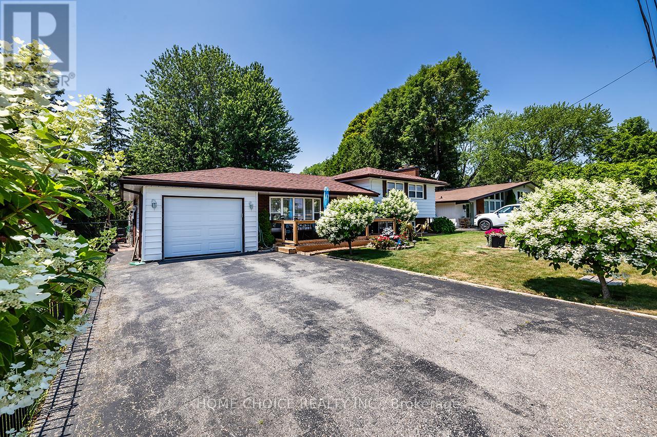 426 Beaver Street S, Clarington (Newcastle), Ontario  L1B 1C3 - Photo 2 - E12287550