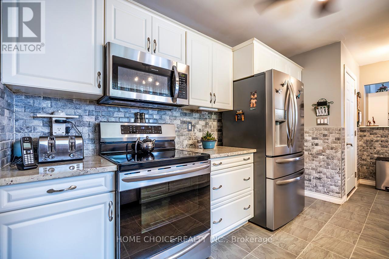 426 Beaver Street S, Clarington (Newcastle), Ontario  L1B 1C3 - Photo 7 - E12287550