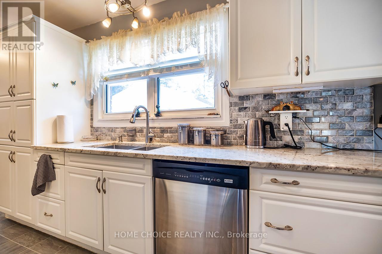 426 Beaver Street S, Clarington (Newcastle), Ontario  L1B 1C3 - Photo 9 - E12287550