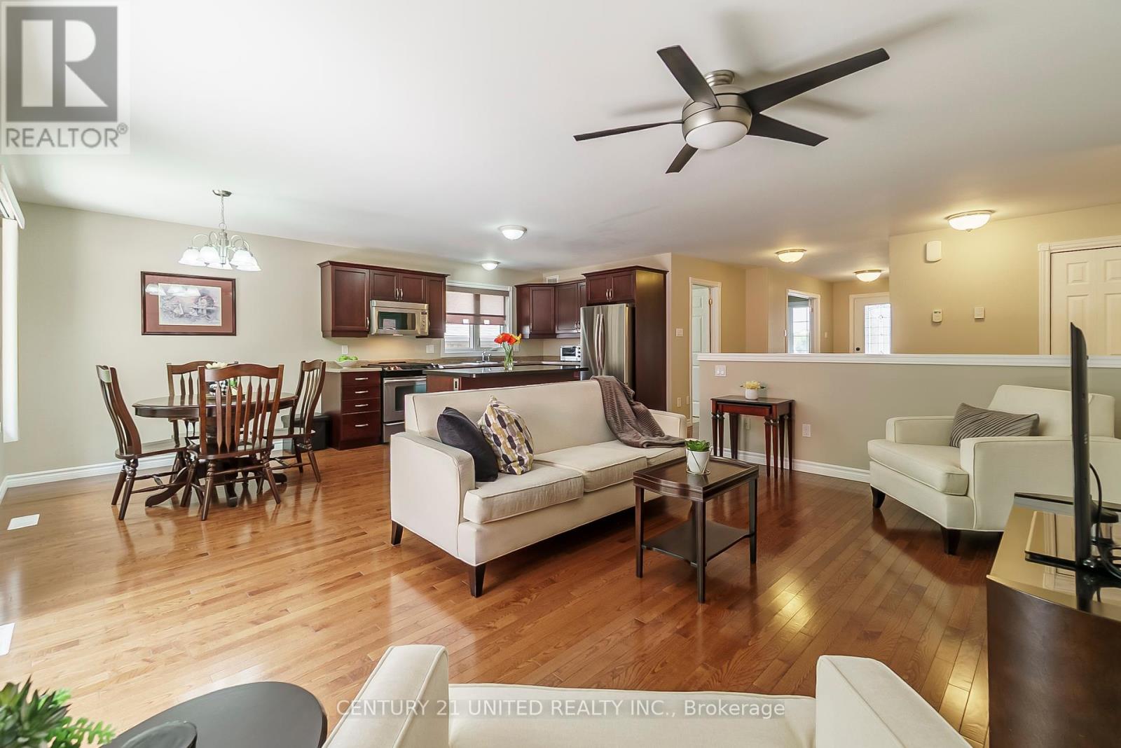 441 Bianco Crescent, Peterborough West (North), Ontario  K9K 0A3 - Photo 6 - X12287892
