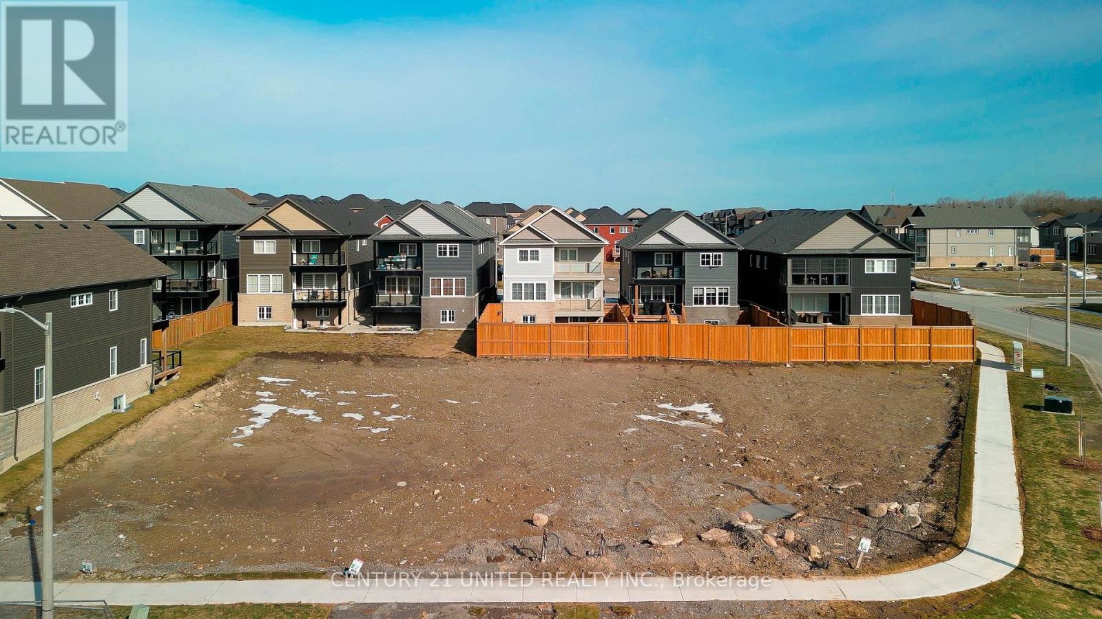 87 York Drive, Peterborough North (North), Ontario  K9K 0H6 - Photo 2 - X12288030