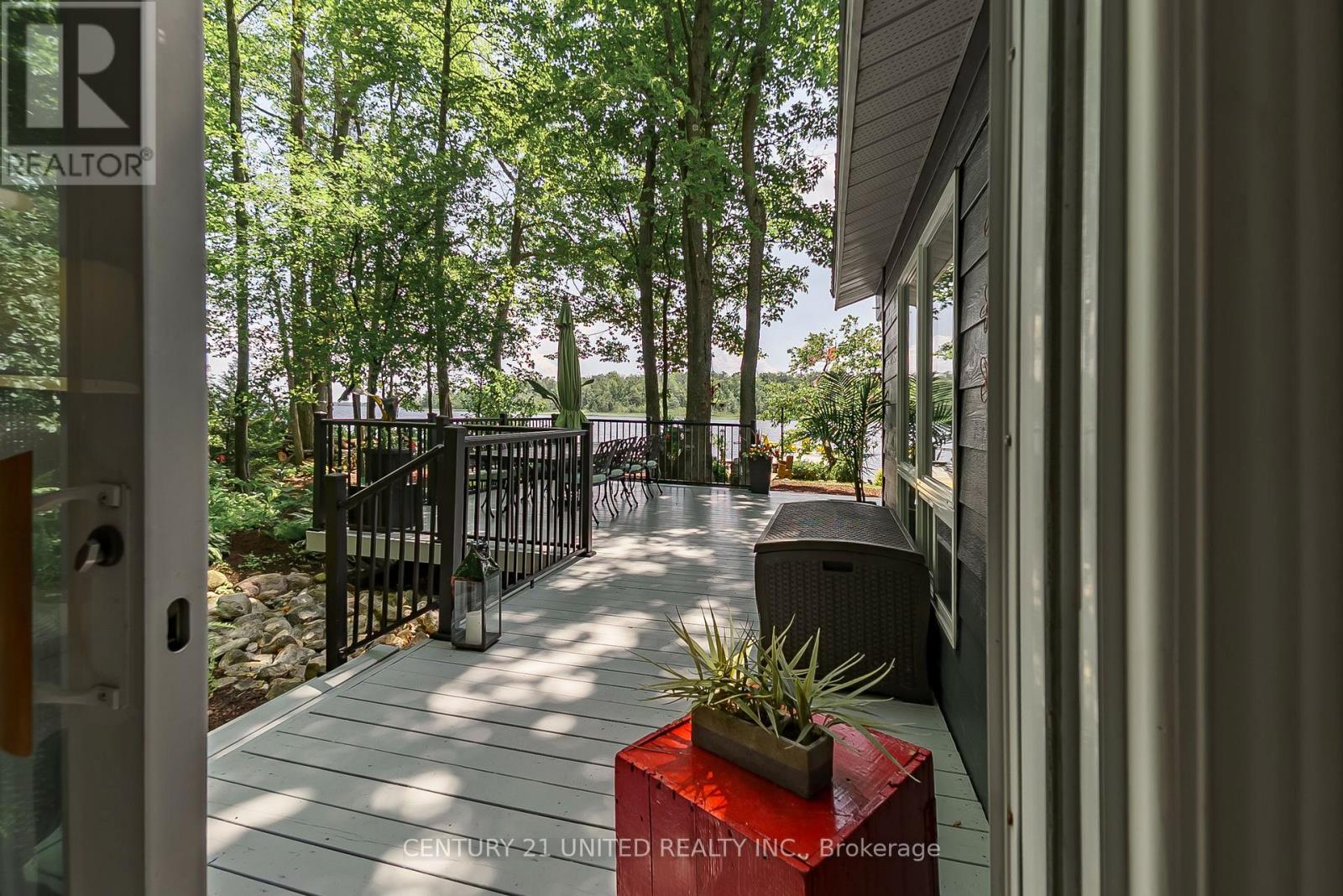 7004 Island 70, Trent Lakes, Ontario  K0L 1T0 - Photo 38 - X12288087