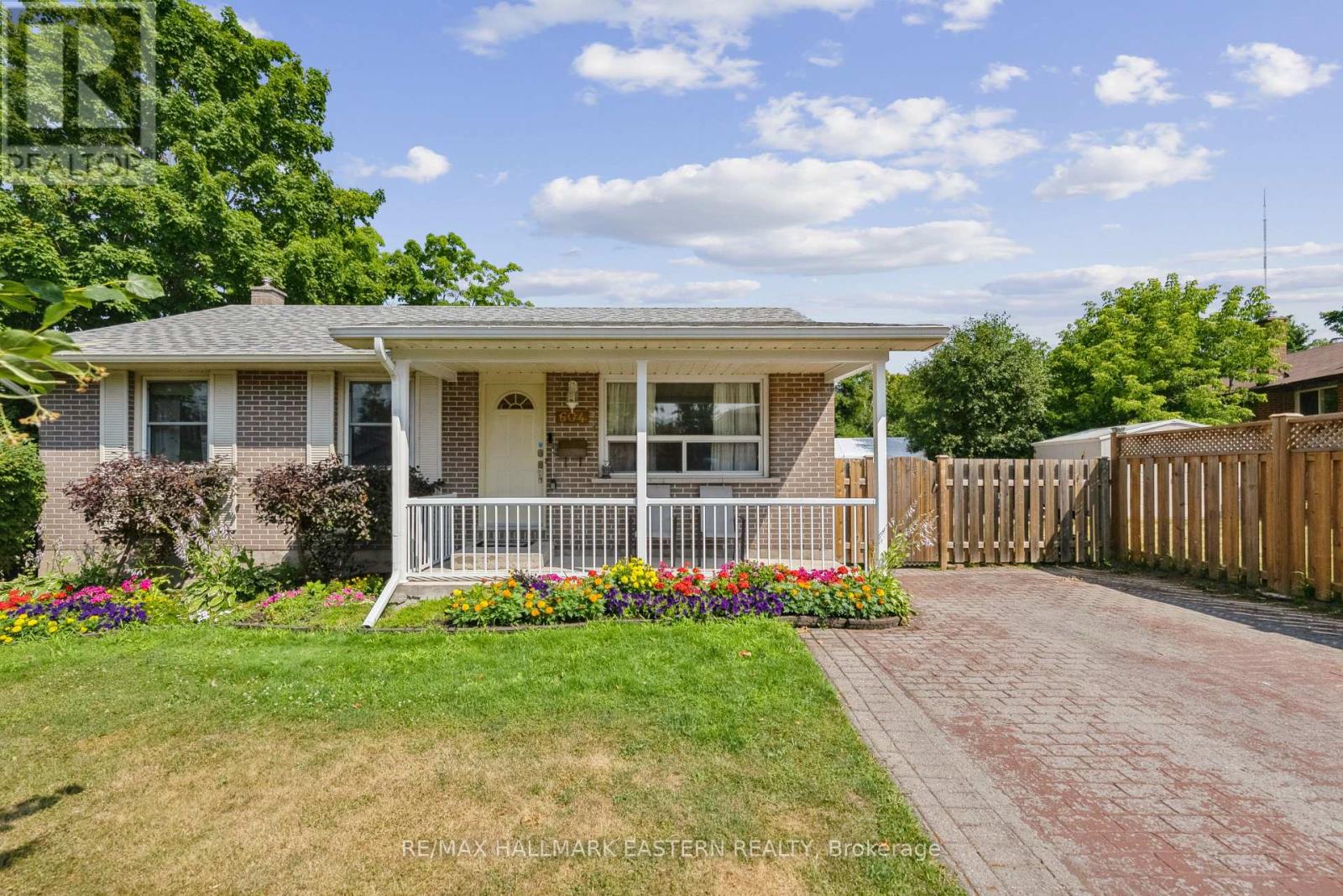 604 Garside Drive, Peterborough East (North), Ontario  K9H 7C7 - Photo 1 - X12288171
