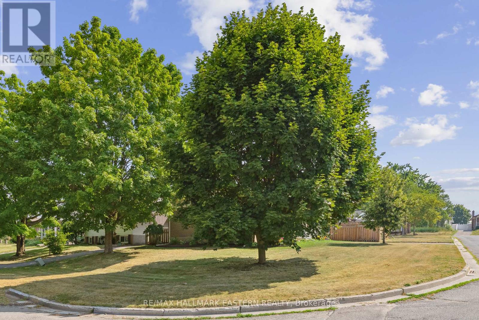 604 Garside Drive, Peterborough East (North), Ontario  K9H 7C7 - Photo 25 - X12288171
