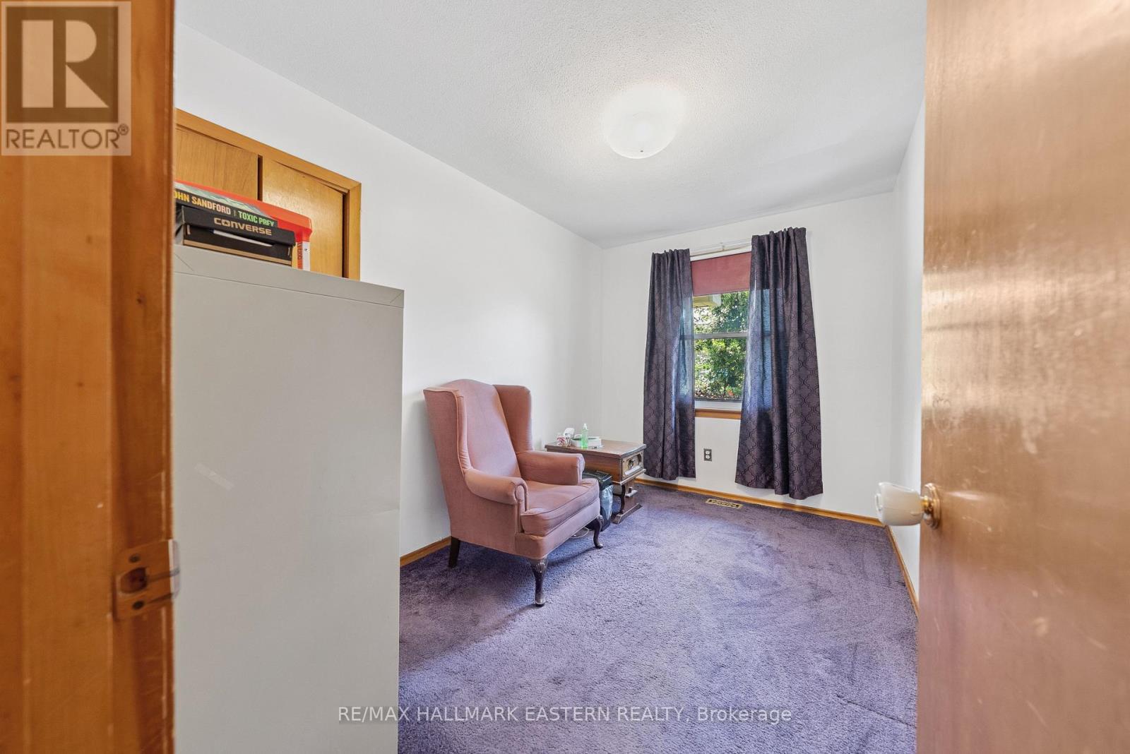604 Garside Drive, Peterborough East (North), Ontario  K9H 7C7 - Photo 9 - X12288171