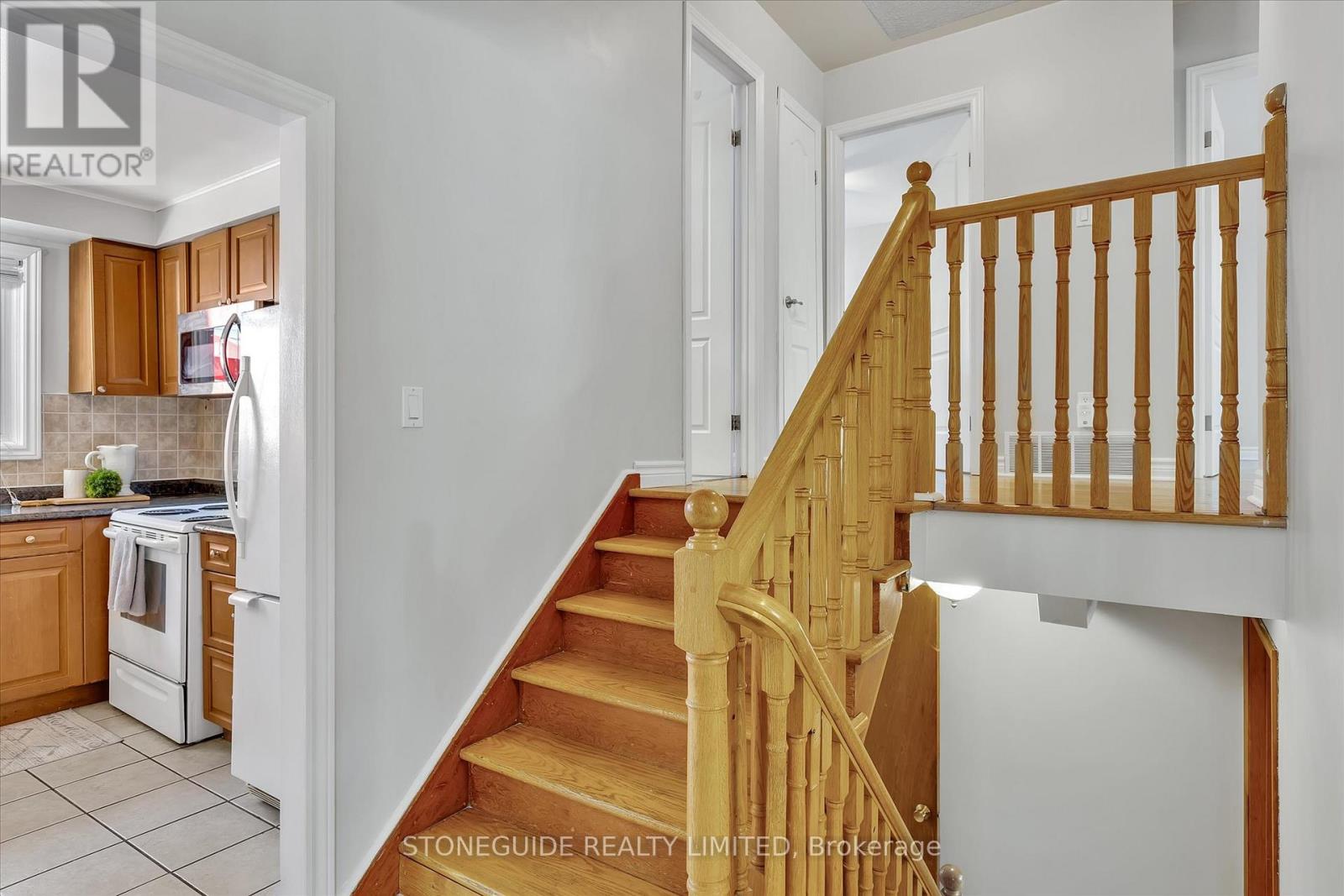 976 Sydenham Road, Peterborough South (East), Ontario  K9J 1K6 - Photo 16 - X12288434