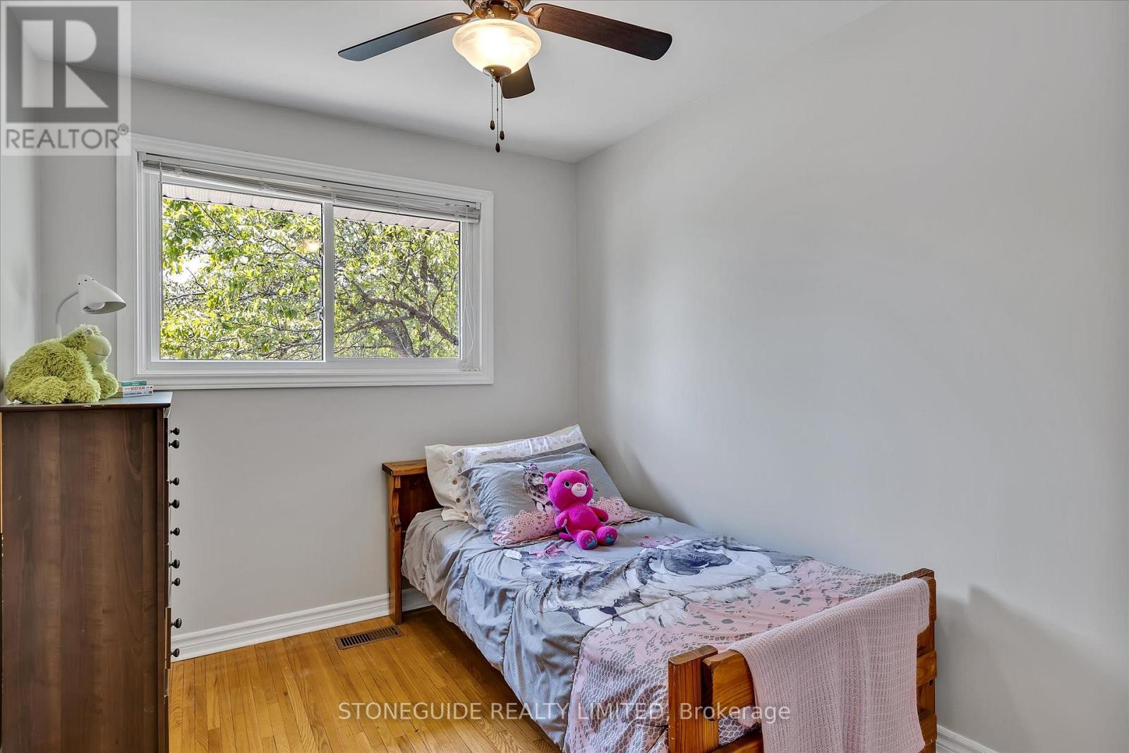 976 Sydenham Road, Peterborough South (East), Ontario  K9J 1K6 - Photo 21 - X12288434