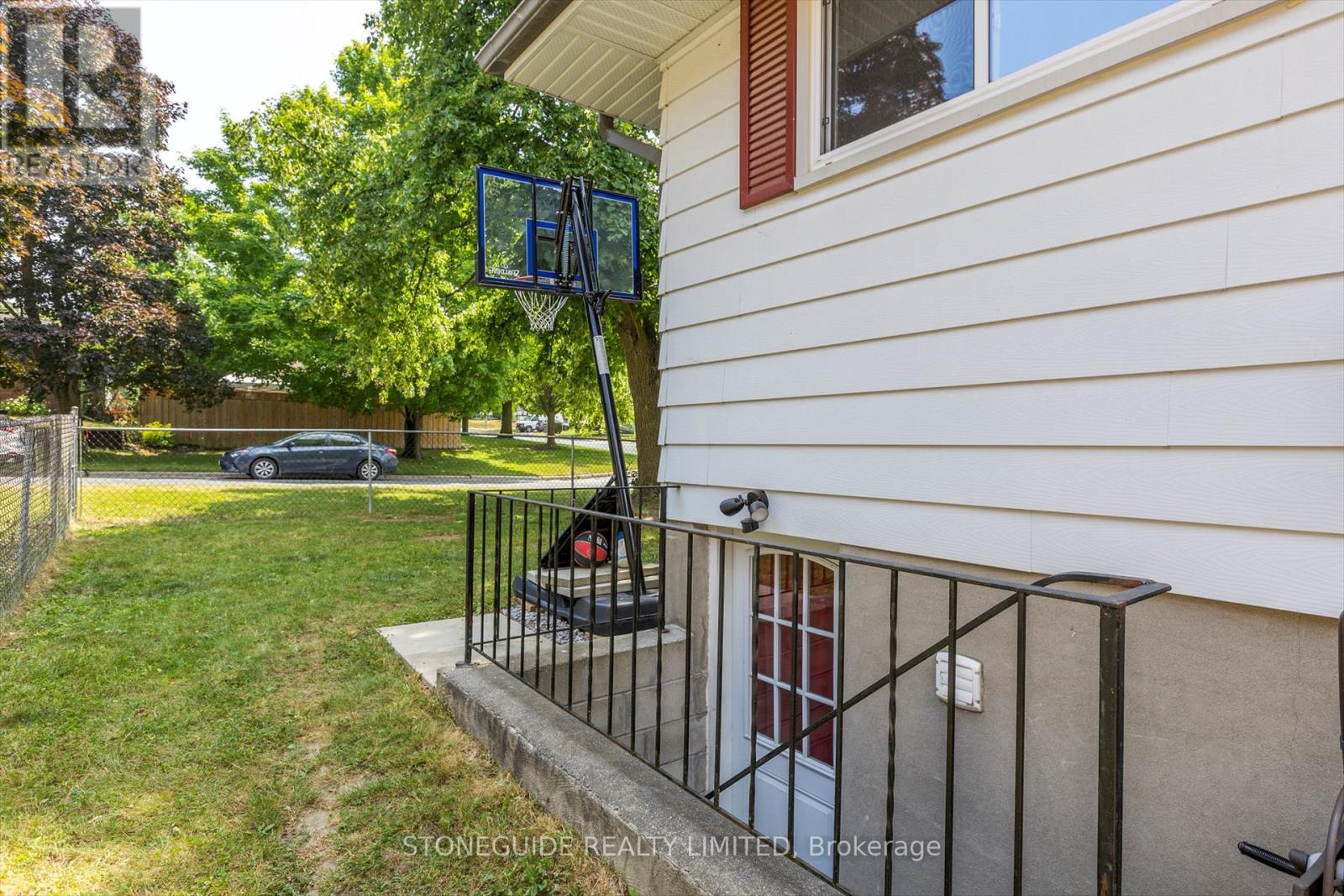 976 Sydenham Road, Peterborough South (East), Ontario  K9J 1K6 - Photo 32 - X12288434