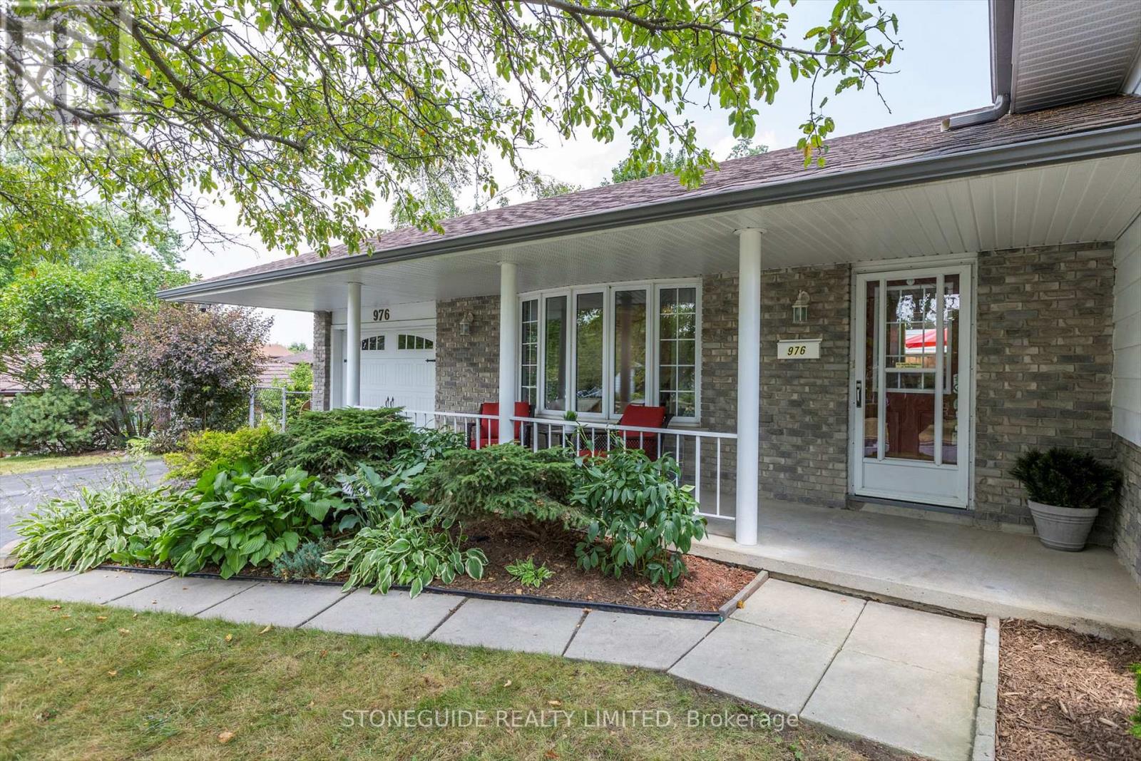 976 Sydenham Road, Peterborough South (East), Ontario  K9J 1K6 - Photo 5 - X12288434