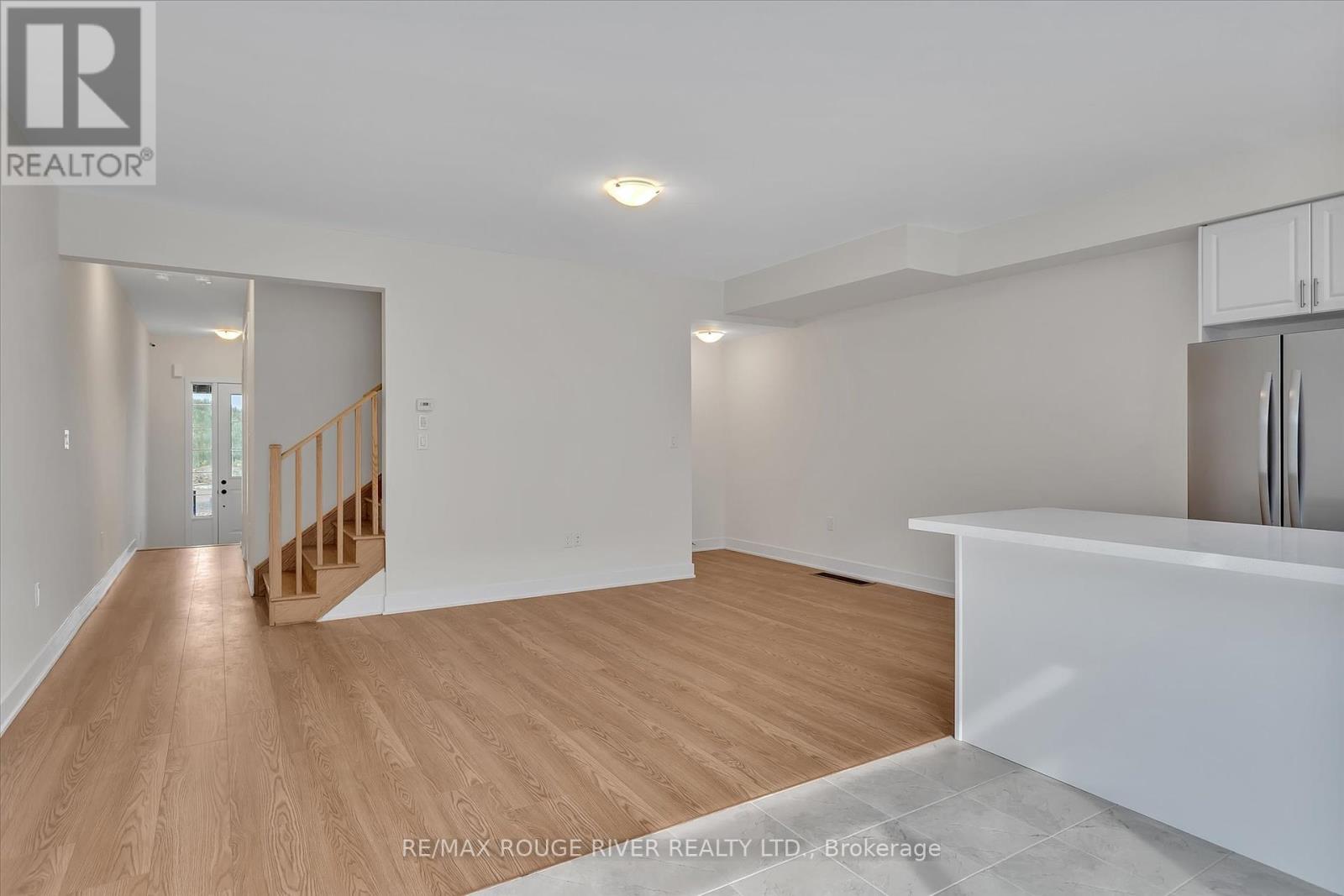11 - 645 Pollock Grove W, Peterborough North (North), Ontario  K9K 0J6 - Photo 13 - X12288533