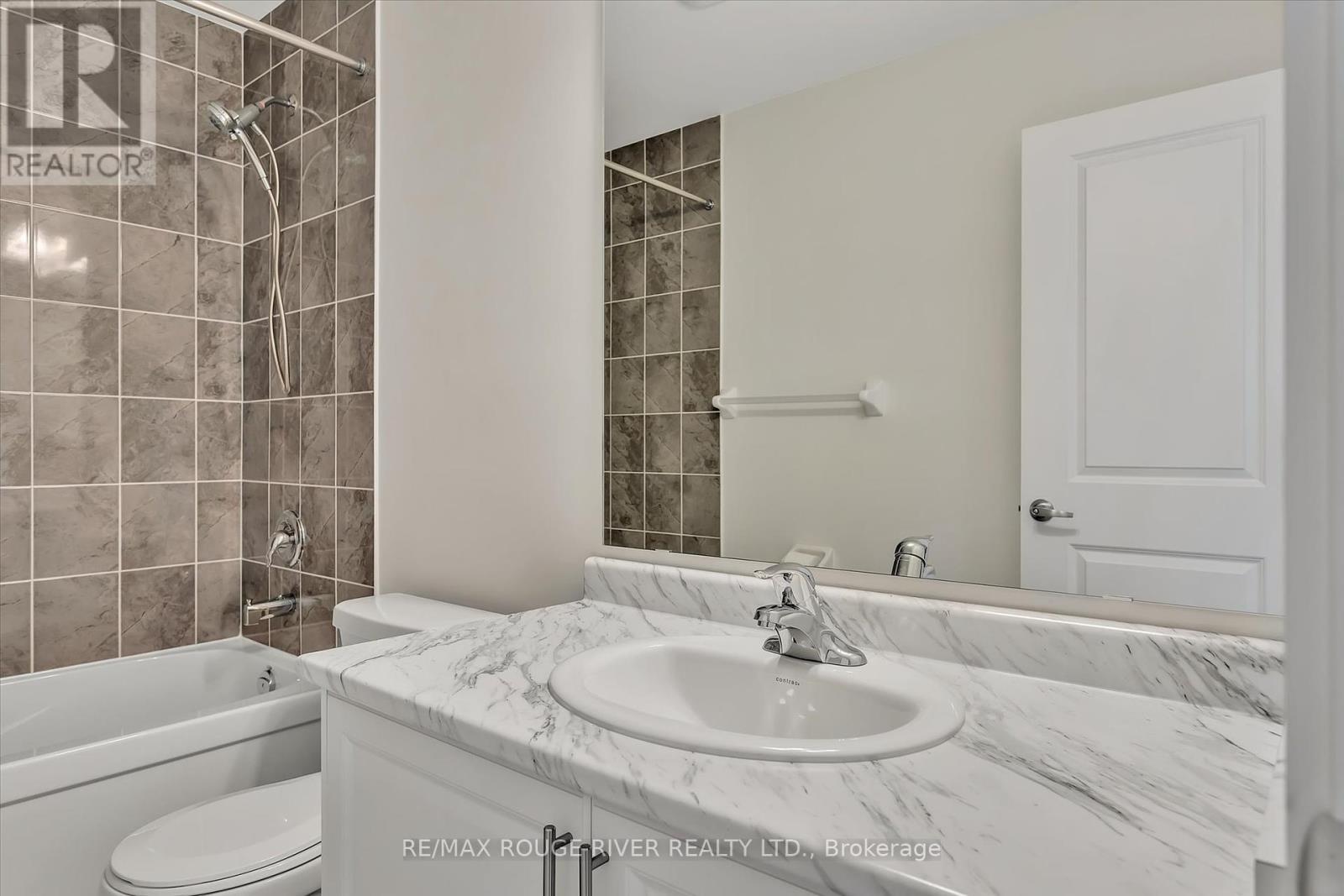 11 - 645 Pollock Grove W, Peterborough North (North), Ontario  K9K 0J6 - Photo 23 - X12288533