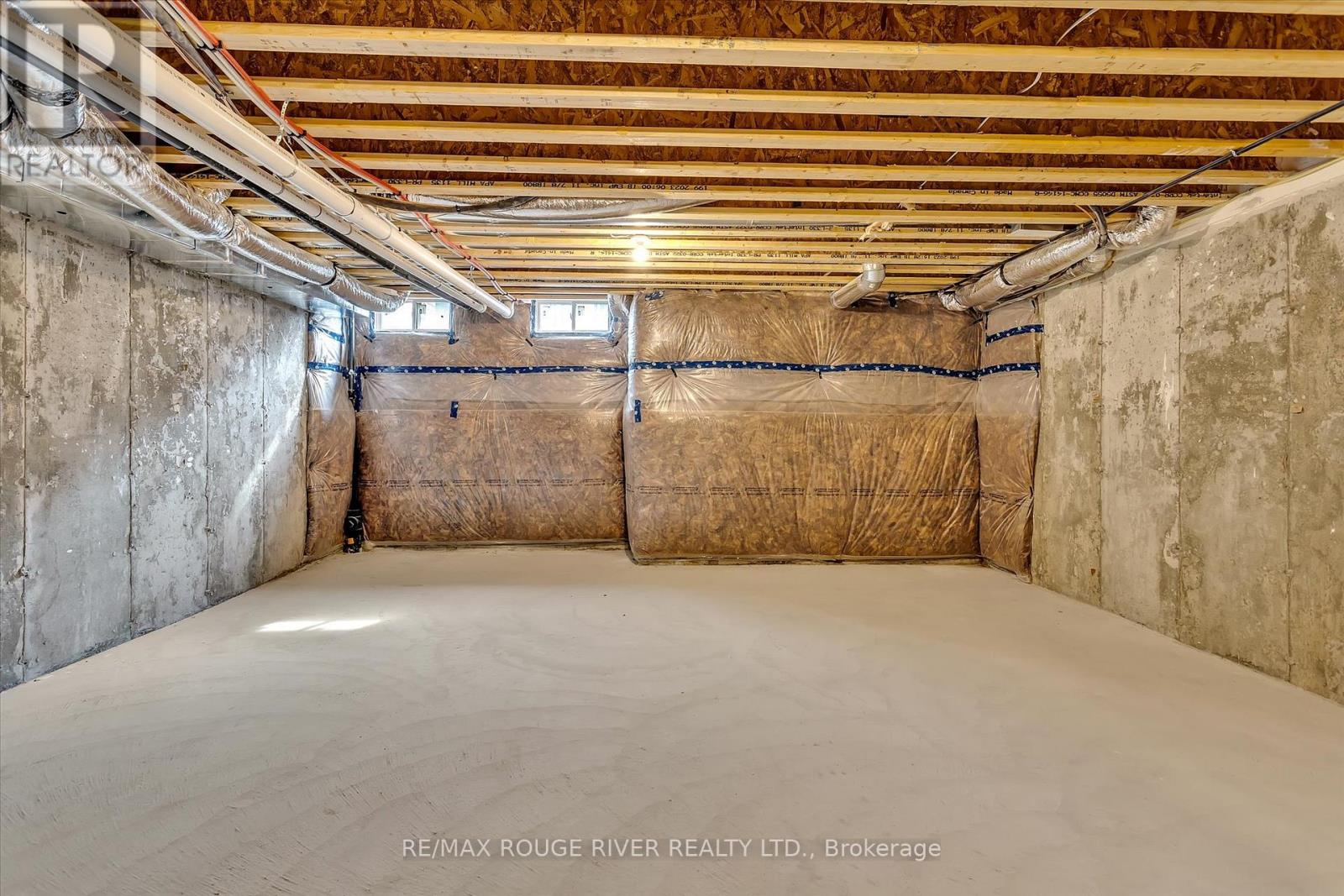 11 - 645 Pollock Grove W, Peterborough North (North), Ontario  K9K 0J6 - Photo 32 - X12288533