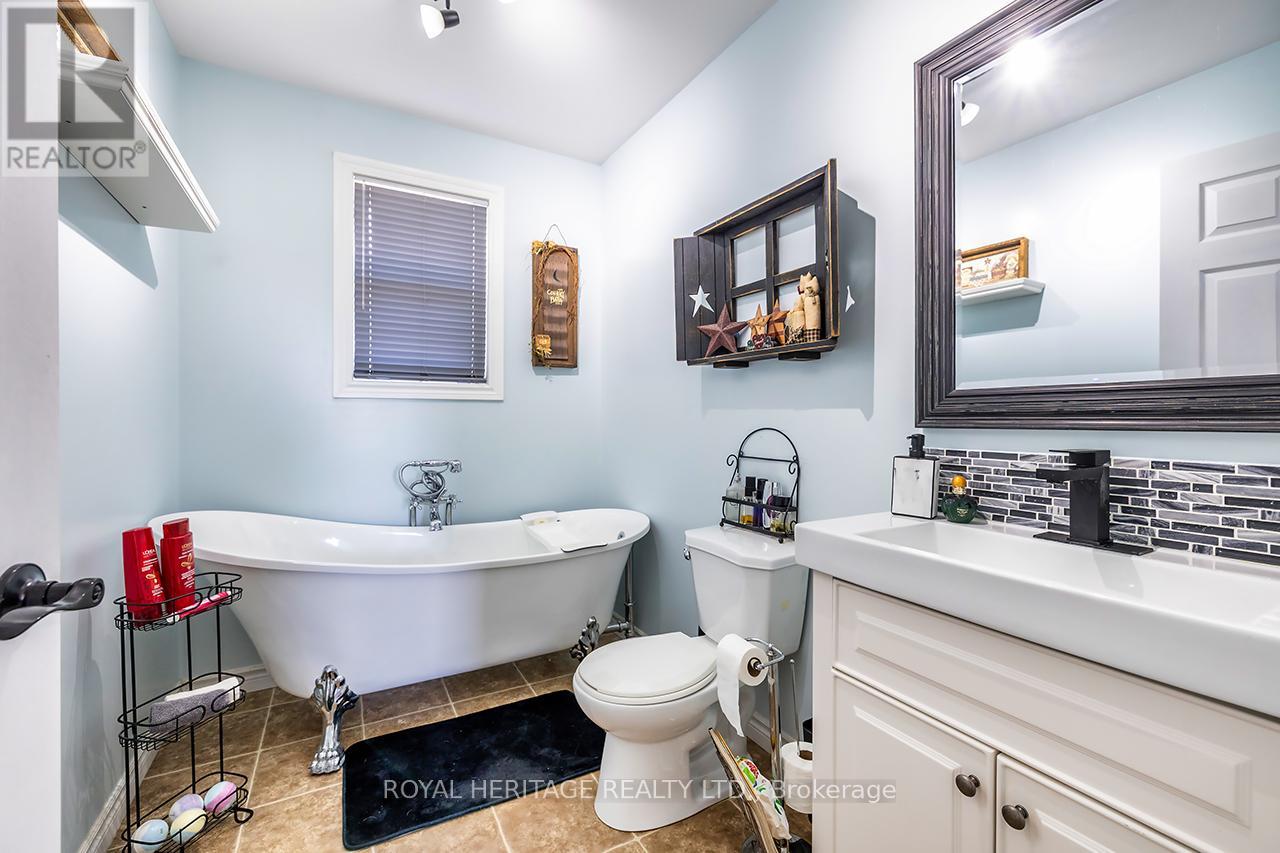 4395 7 Highway, Asphodel-Norwood (Norwood), Ontario  K0L 2V0 - Photo 19 - X12288797