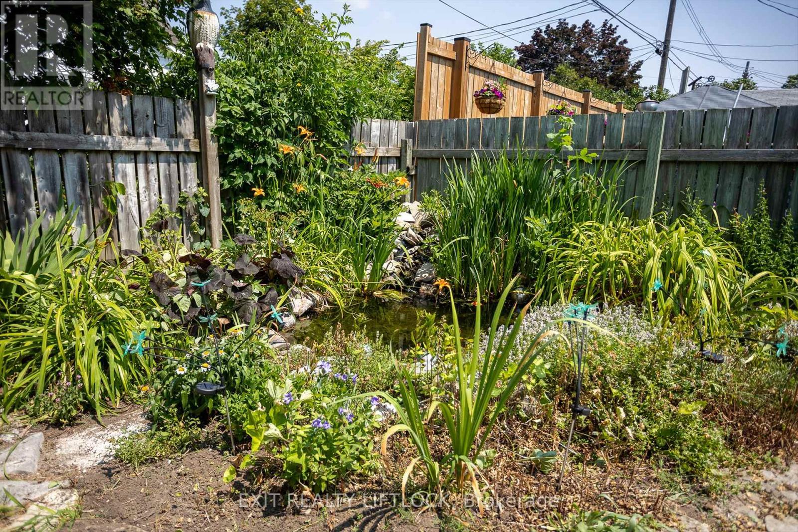 448 Howden Street, Peterborough (Otonabee Ward 1), Ontario  K9J 4B3 - Photo 12 - X12289219