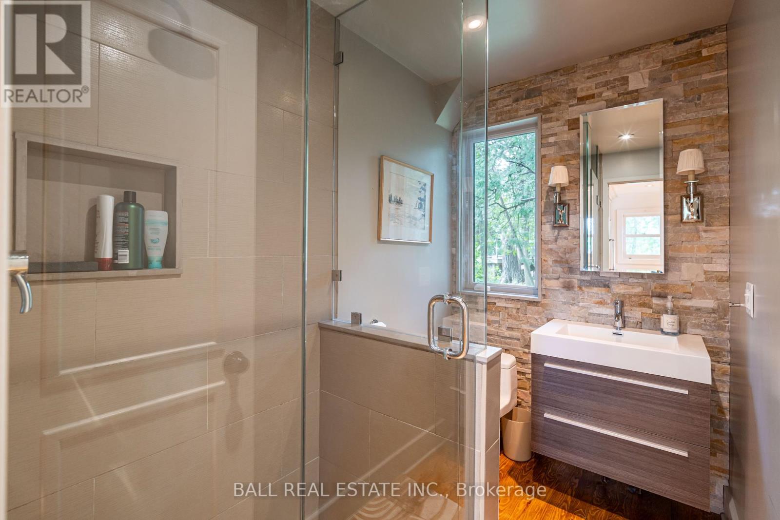 2429 Julia Shore Road W, Douro-Dummer, Ontario  K0L 2H0 - Photo 32 - X12289360