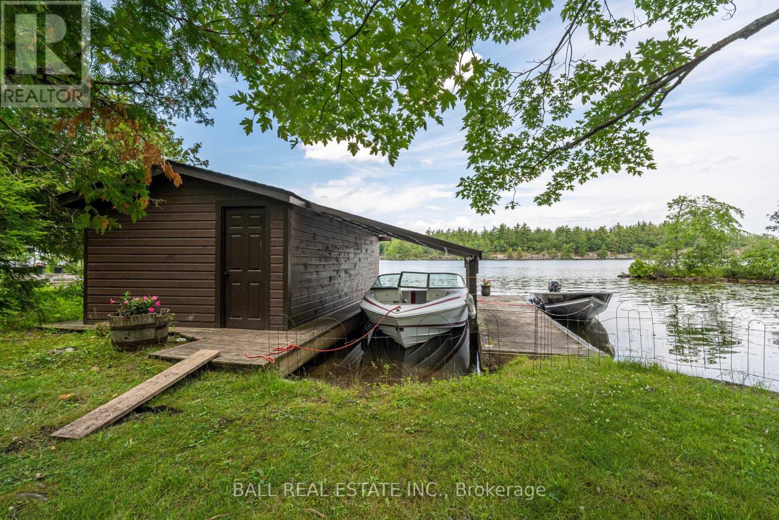 2429 Julia Shore Road W, Douro-Dummer, Ontario  K0L 2H0 - Photo 35 - X12289360