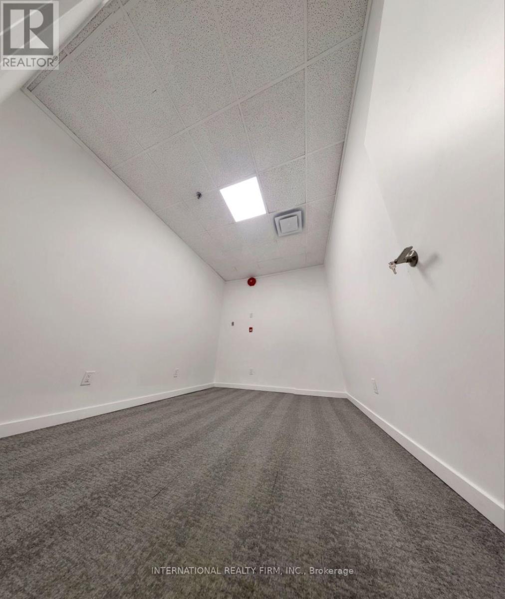 810 Technology Drive, Peterborough South (East), Ontario  K9J 6X7 - Photo 11 - X12289485
