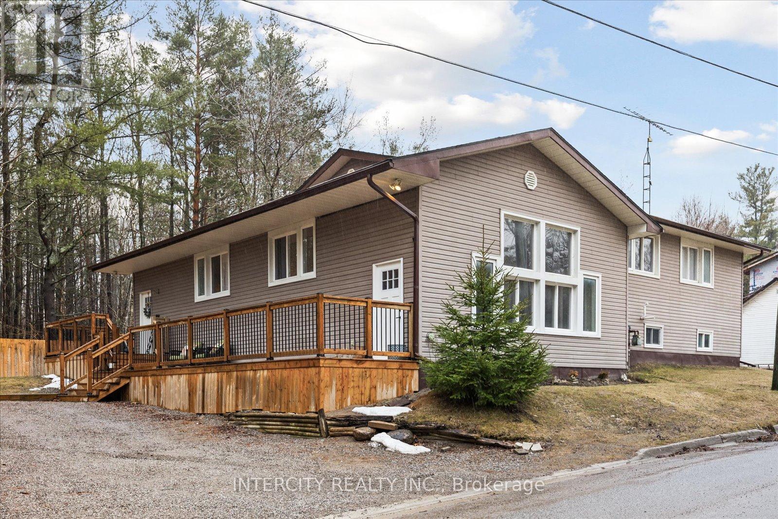 7055 Hunter Street, Hamilton Township (Bewdley), Ontario  K0L 1E0 - Photo 2 - X12289746