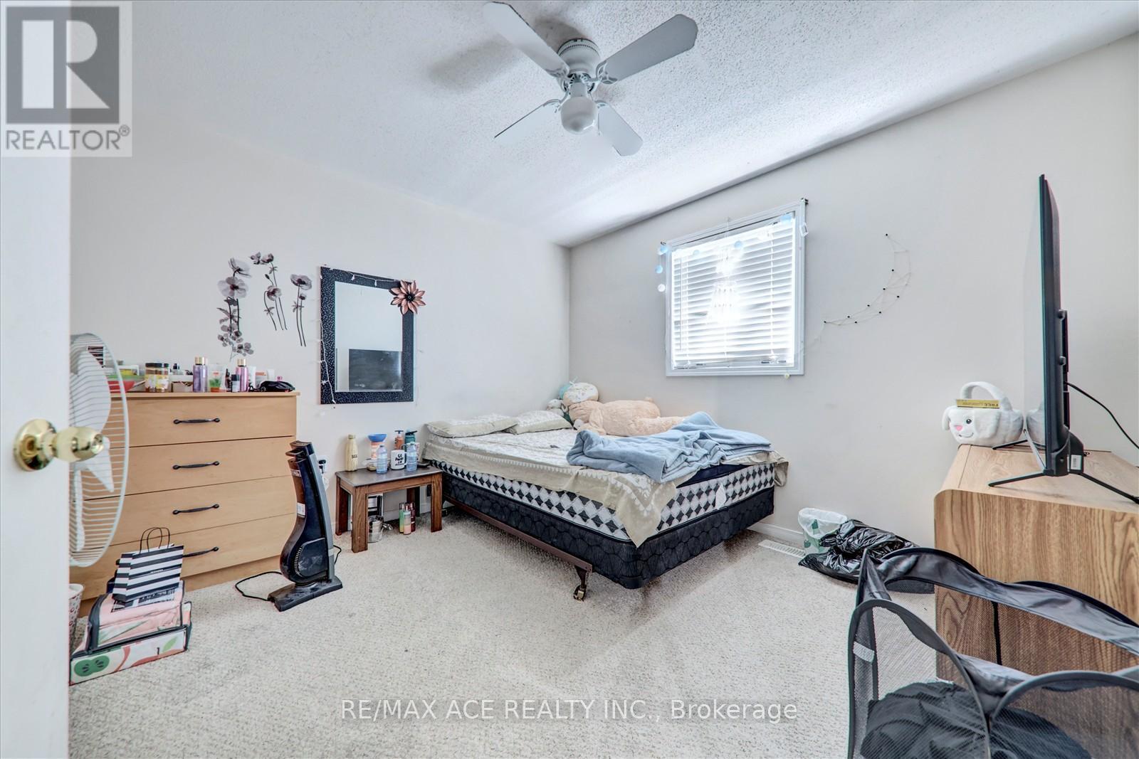 303 Spillsbury Drive, Peterborough West (South), Ontario  K9K 2S1 - Photo 28 - X12289846