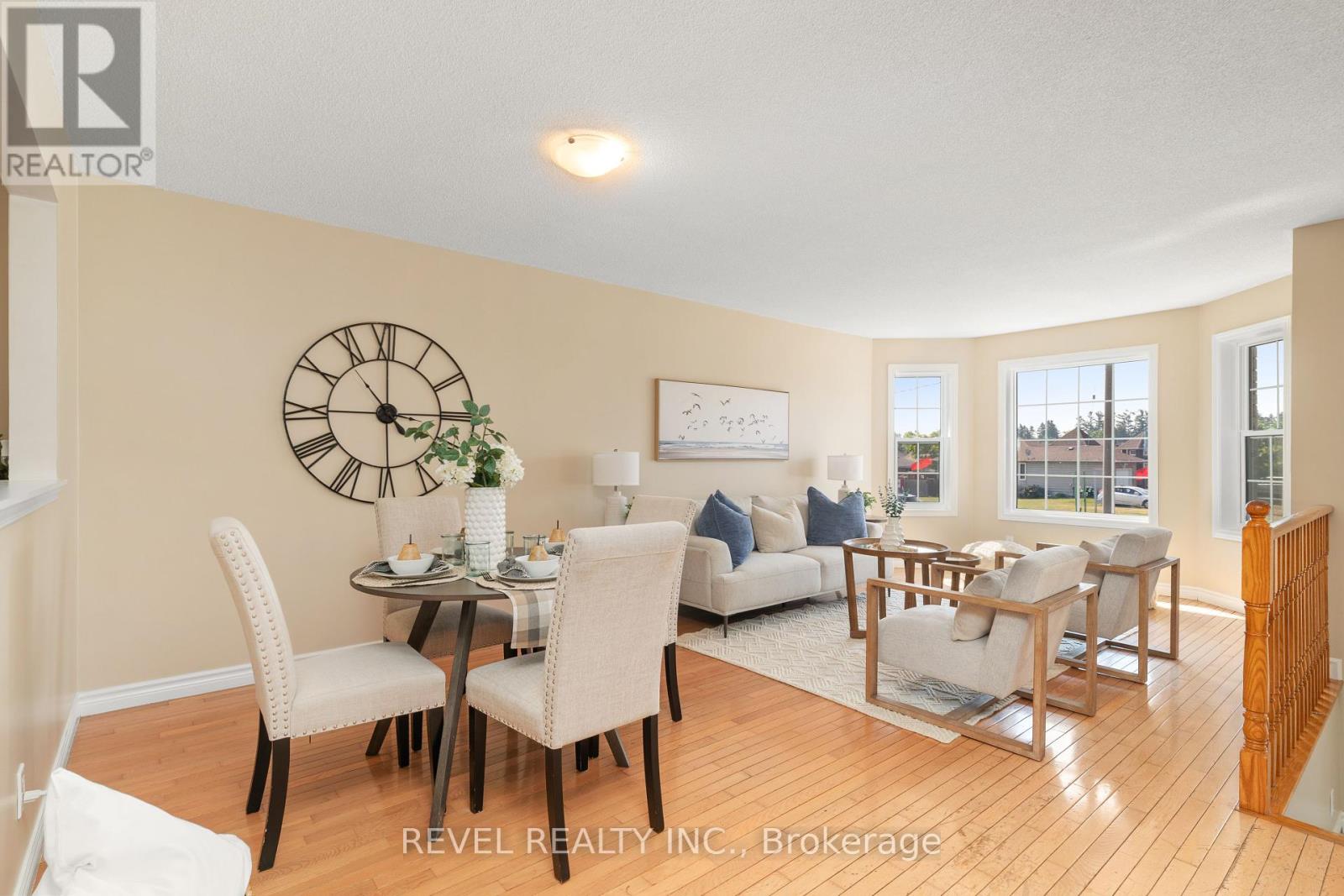 22 Mcgibbon Boulevard, Kawartha Lakes (Lindsay), Ontario  K9V 6G4 - Photo 10 - X12289979