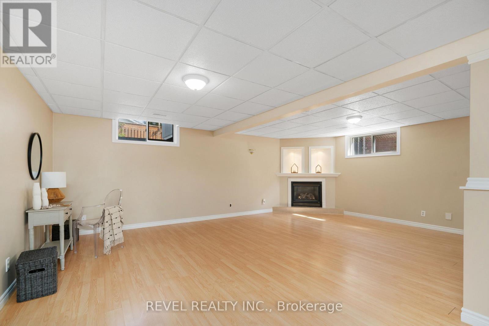 22 Mcgibbon Boulevard, Kawartha Lakes (Lindsay), Ontario  K9V 6G4 - Photo 34 - X12289979