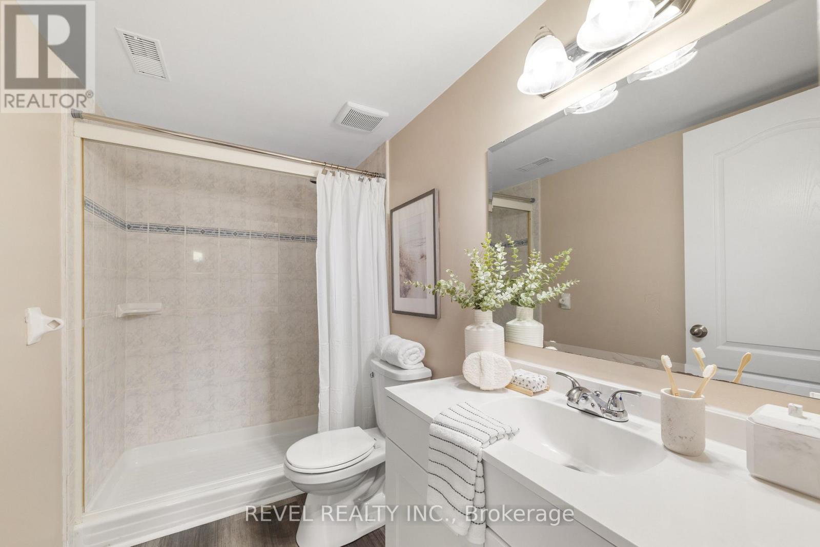 22 Mcgibbon Boulevard, Kawartha Lakes (Lindsay), Ontario  K9V 6G4 - Photo 37 - X12289979